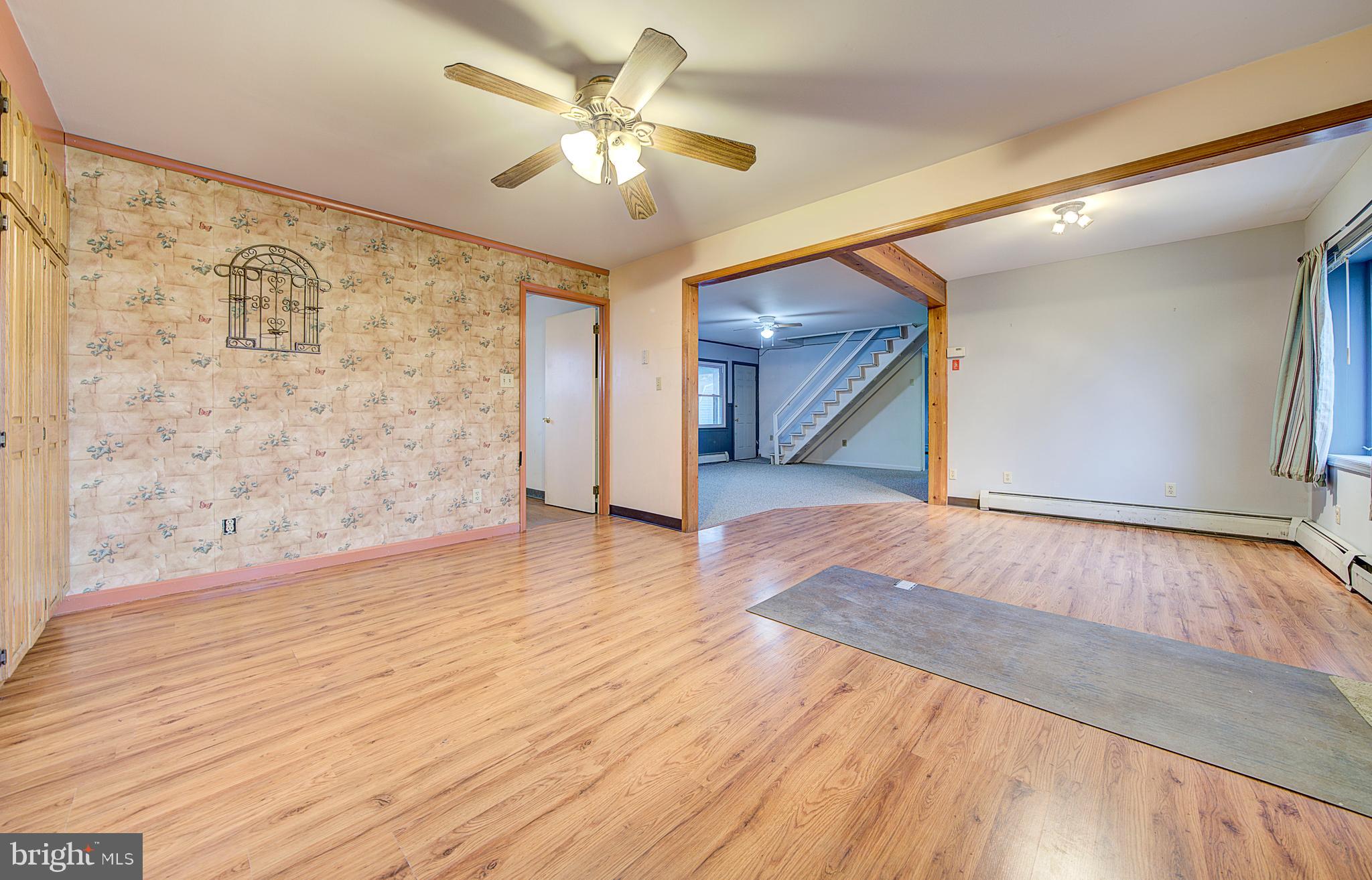 51 Grasspond Road Levittown, PA 19057 - Photo 6 of 22 Kitchen