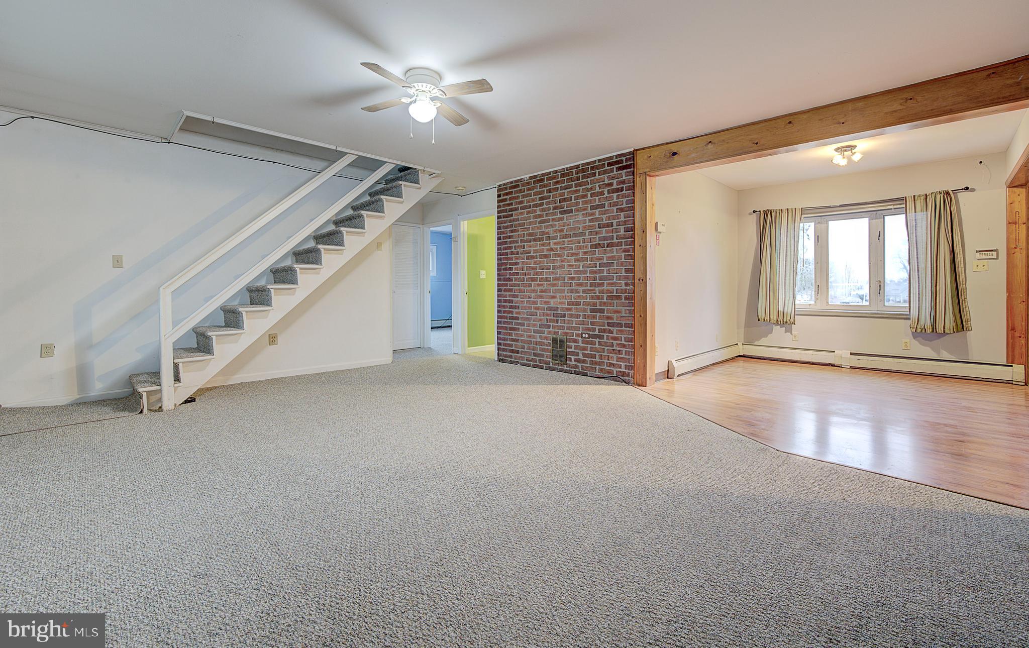 51 Grasspond Road Levittown, PA 19057 - Photo 9 of 22 Living Room