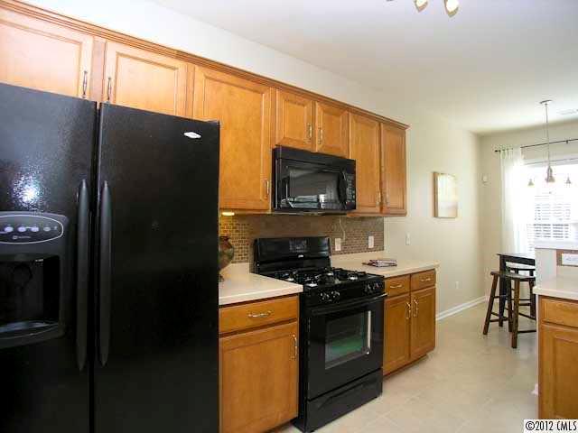 2302 Blueberry Ridge Road Matthews, NC 28105 - Photo 7 of 16 Gallery Image 7