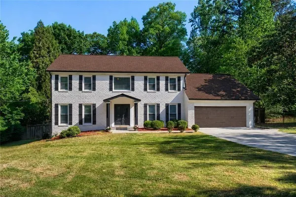 $1,049,000 | 2368 Fenhurst Place, Dunwoody, GA 30338