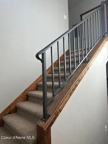 $535,000 | 334 Hardy Loop, Bonners Ferry, ID 83805