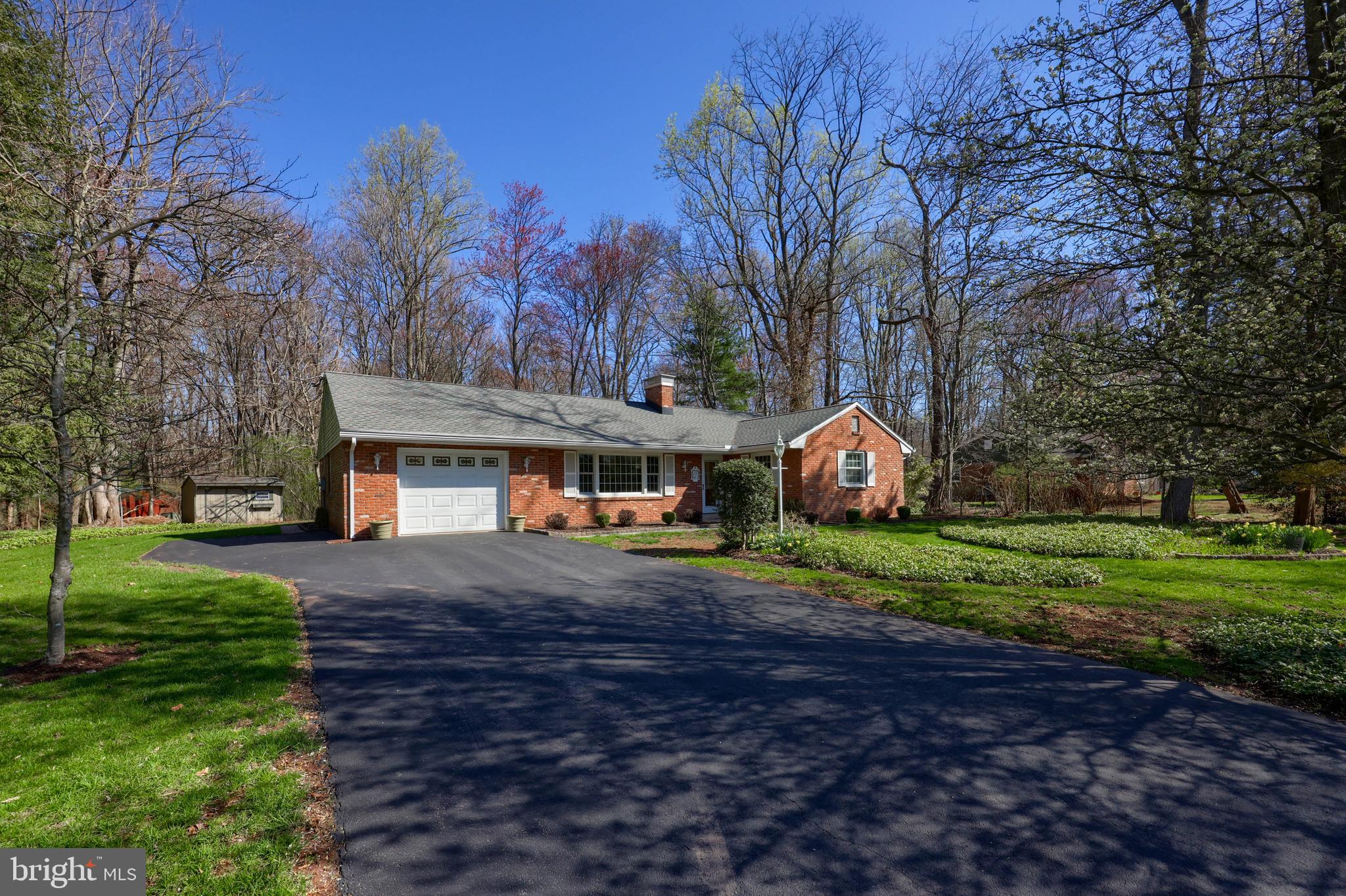 231 Timber Road Lebanon, PA 17042 - Photo 5 of 54 Extended Driveway