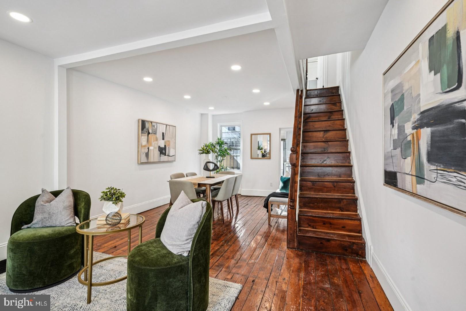 2432 Madison Square Philadelphia, PA 19146 - Photo 6 of 37