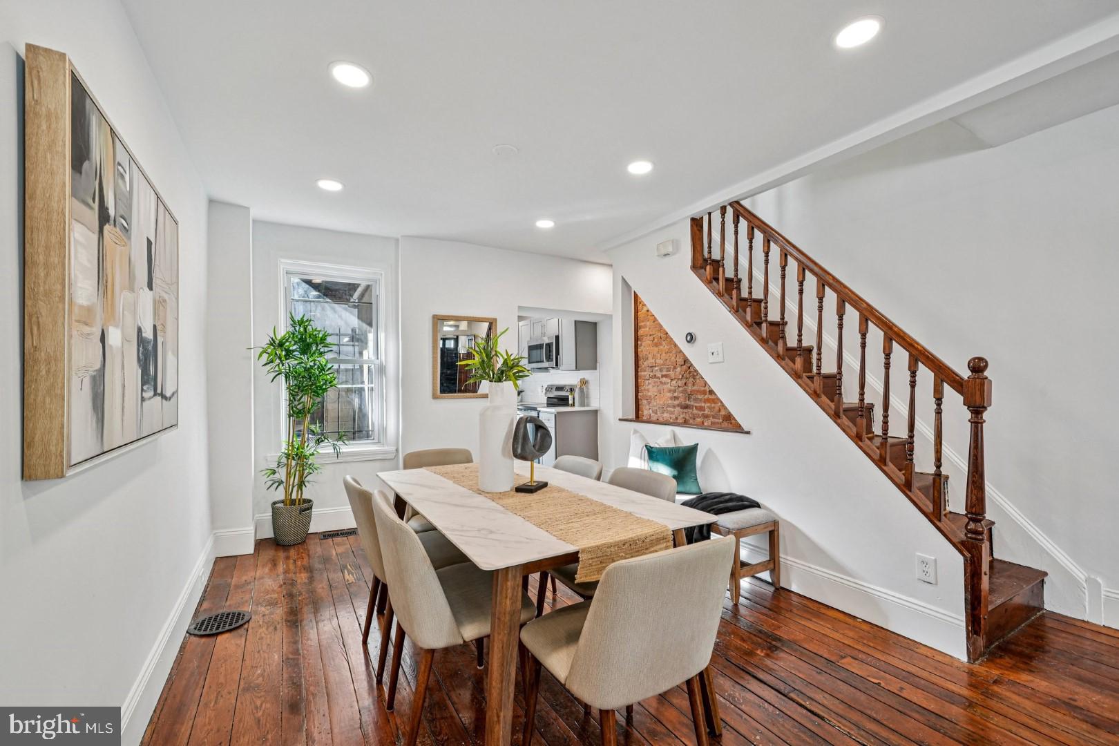 2432 Madison Square Philadelphia, PA 19146 - Photo 9 of 37