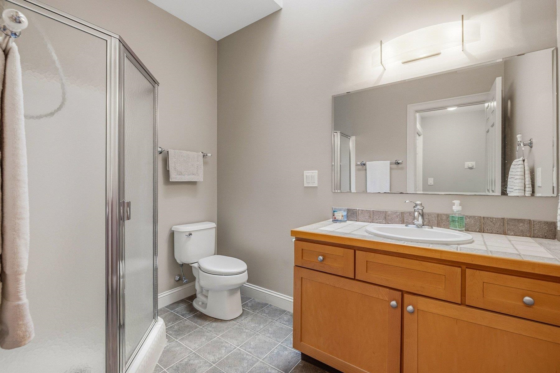 6 Bay Road, Unit 31 Newmarket, NH 03857 - Photo 20 of 52