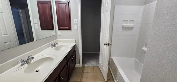 $2,400 | 21322 Amesbury Meadow Lane, Spring, TX 77379