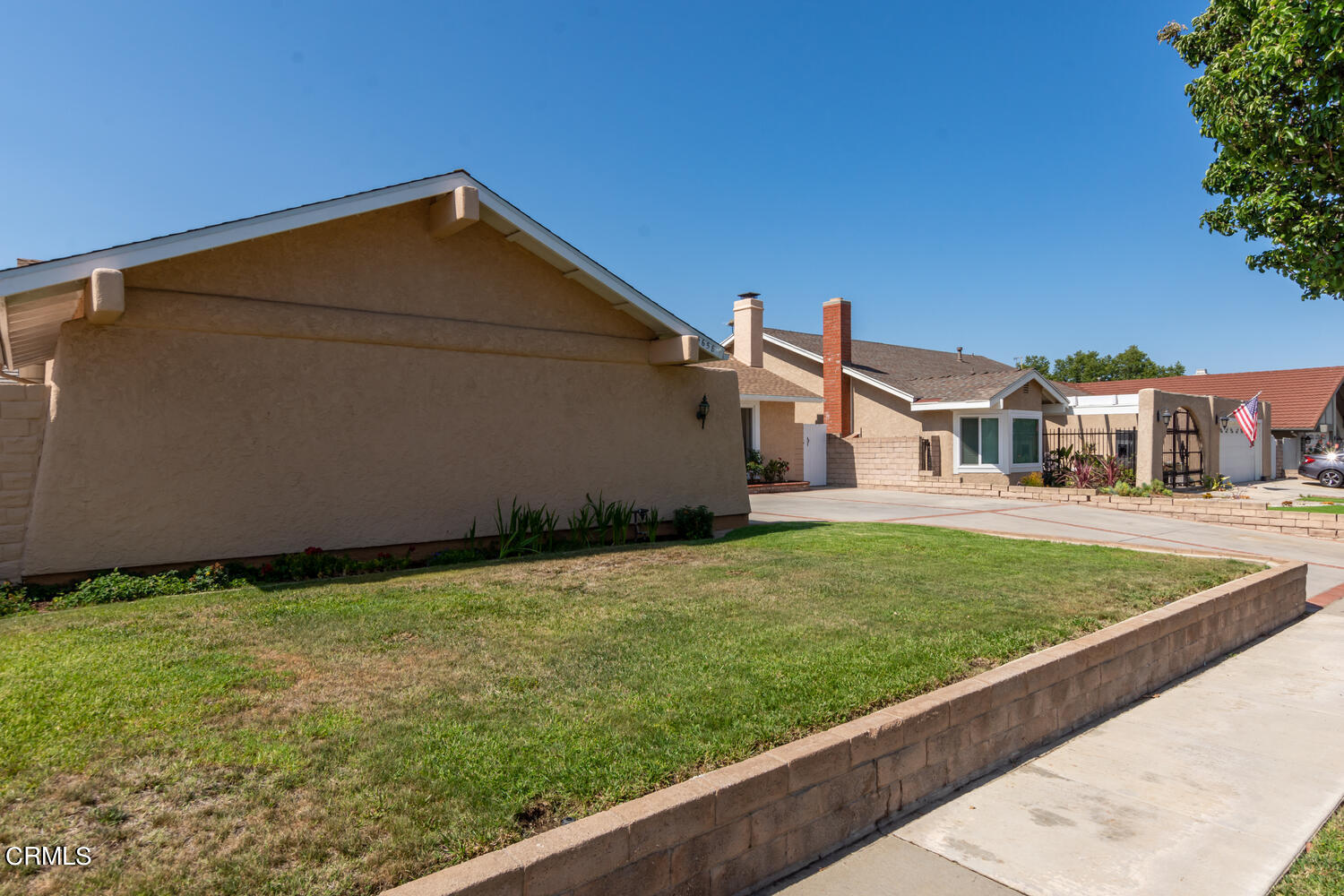 5658 Fearing Street Simi Valley, CA 93063 - Photo 2 of 27 5658 Fearing St Simi Valley CA-large-004