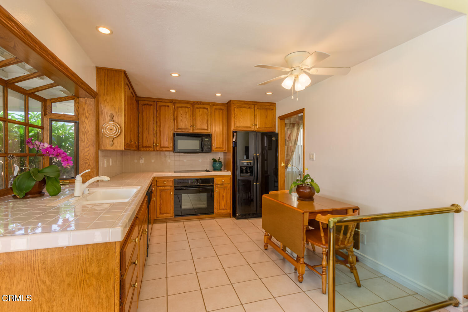 5658 Fearing Street Simi Valley, CA 93063 - Photo 11 of 27 5658 Fearing St Simi Valley CA-large-012