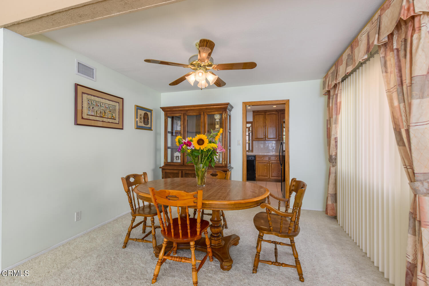 5658 Fearing Street Simi Valley, CA 93063 - Photo 7 of 27 5658 Fearing St Simi Valley CA-large-009