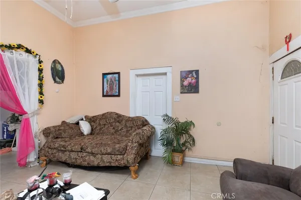 $290,000 | 1031 K Street, Reedley, CA 93654