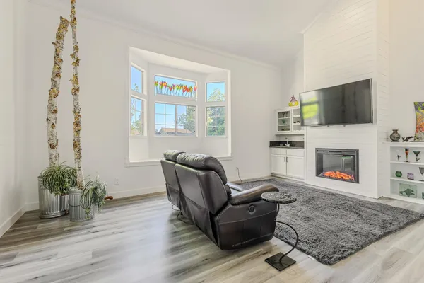 $415,000 | 223 Live Oak Circle, Unit 62, Roseville, CA 95678