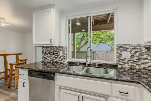 $415,000 | 223 Live Oak Circle, Unit 62, Roseville, CA 95678