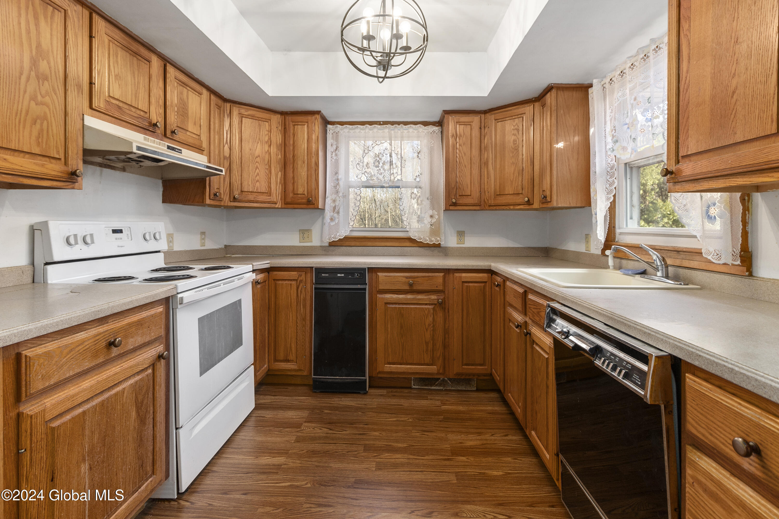 378 Gansevoort Road Moreau, NY 12828 - Photo 6 of 18 Kitchen