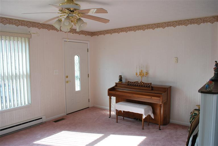 234 Static Road Paris, KY 40361 - Photo 4 of 10 Photo 4