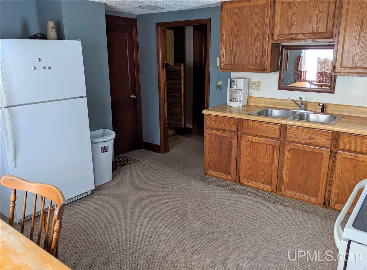 260 Gold Street Ishpeming, MI 49849 - Photo 9 of 31 Gallery Image 9