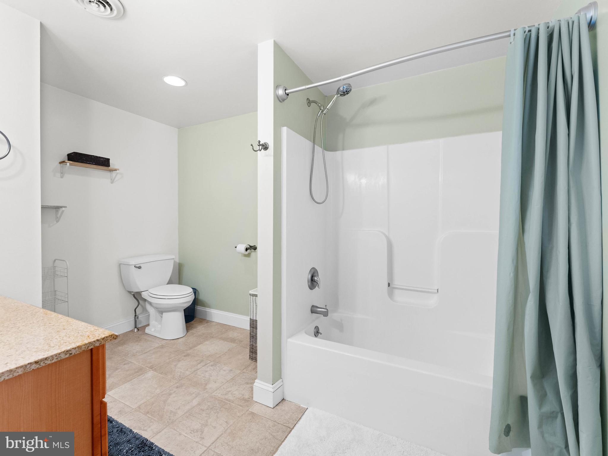 600 Maplewood Road Springfield, PA 19064 - Photo 19 of 47 Gallery Image 19