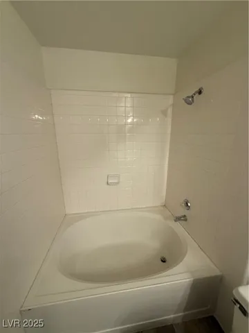 $1,025 | 5261 South Lindell Road, Unit 105, Las Vegas, NV 89118