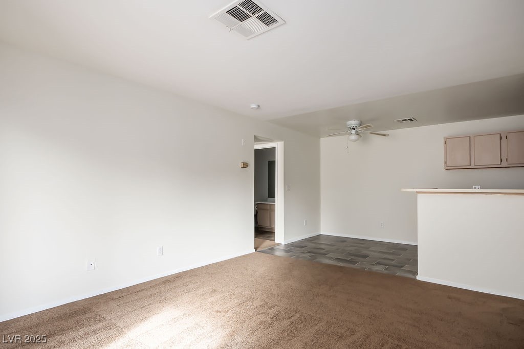 5261 South Lindell Road, Unit 105 Las Vegas, NV 89118 - Photo 7 of 17