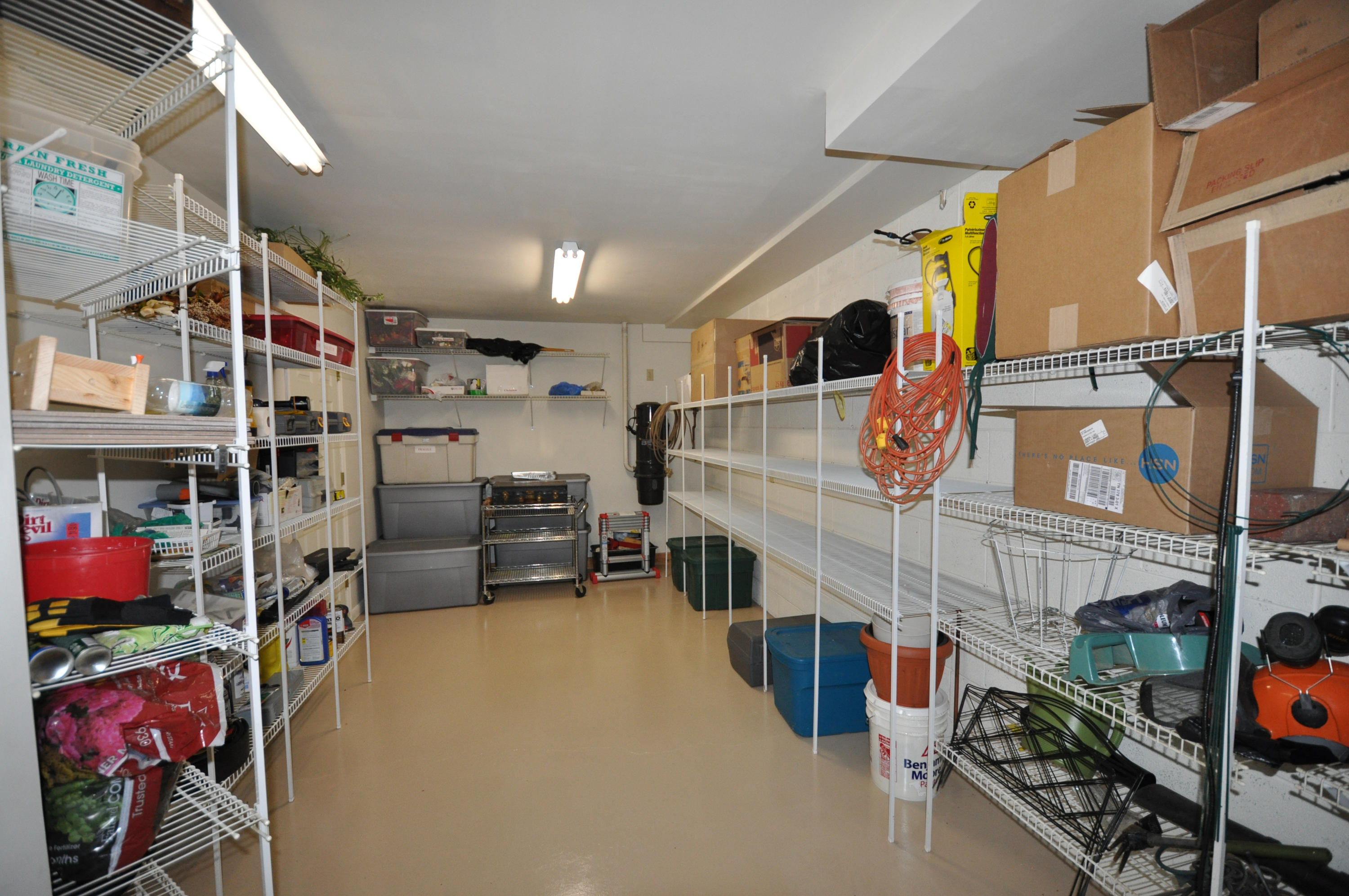 811 Laurel Road Townsend, TN 37882 - Photo 34 of 38 Additional Storage in Garage