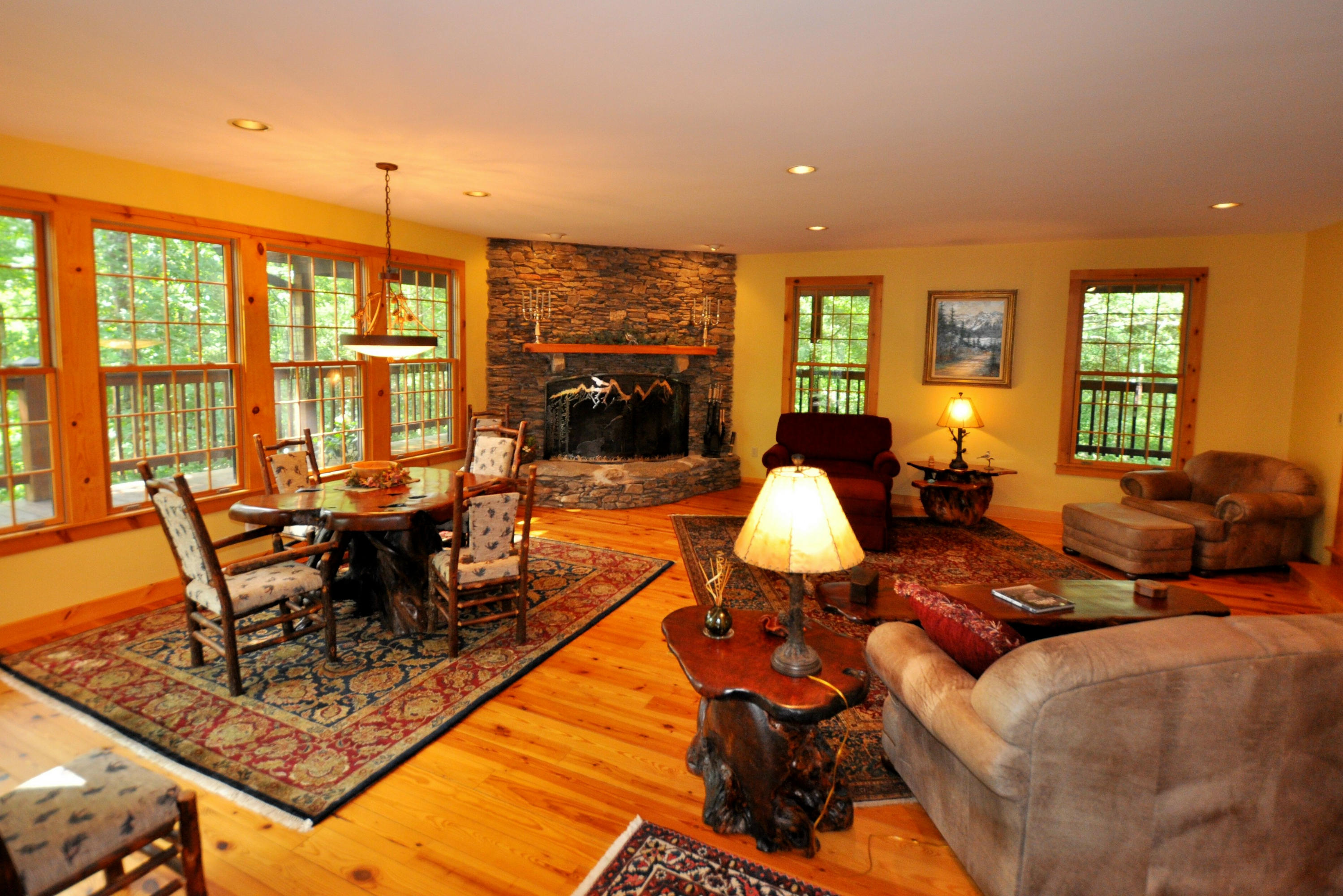 811 Laurel Road Townsend, TN 37882 - Photo 10 of 38 Massive Living Room/Dining Room