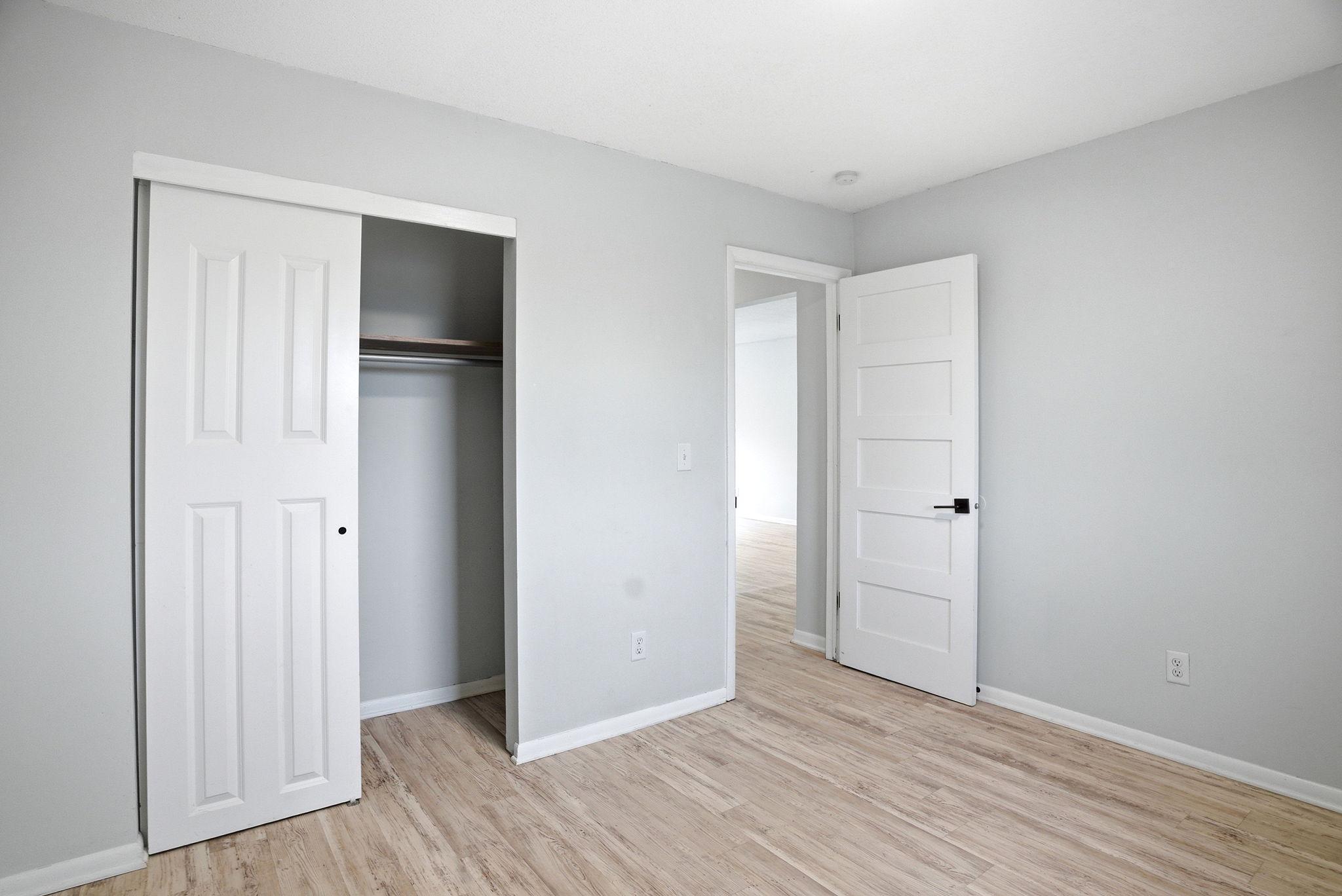 4628 Johnson Street Northeast Columbia Heights, MN 55421 - Photo 13 of 52