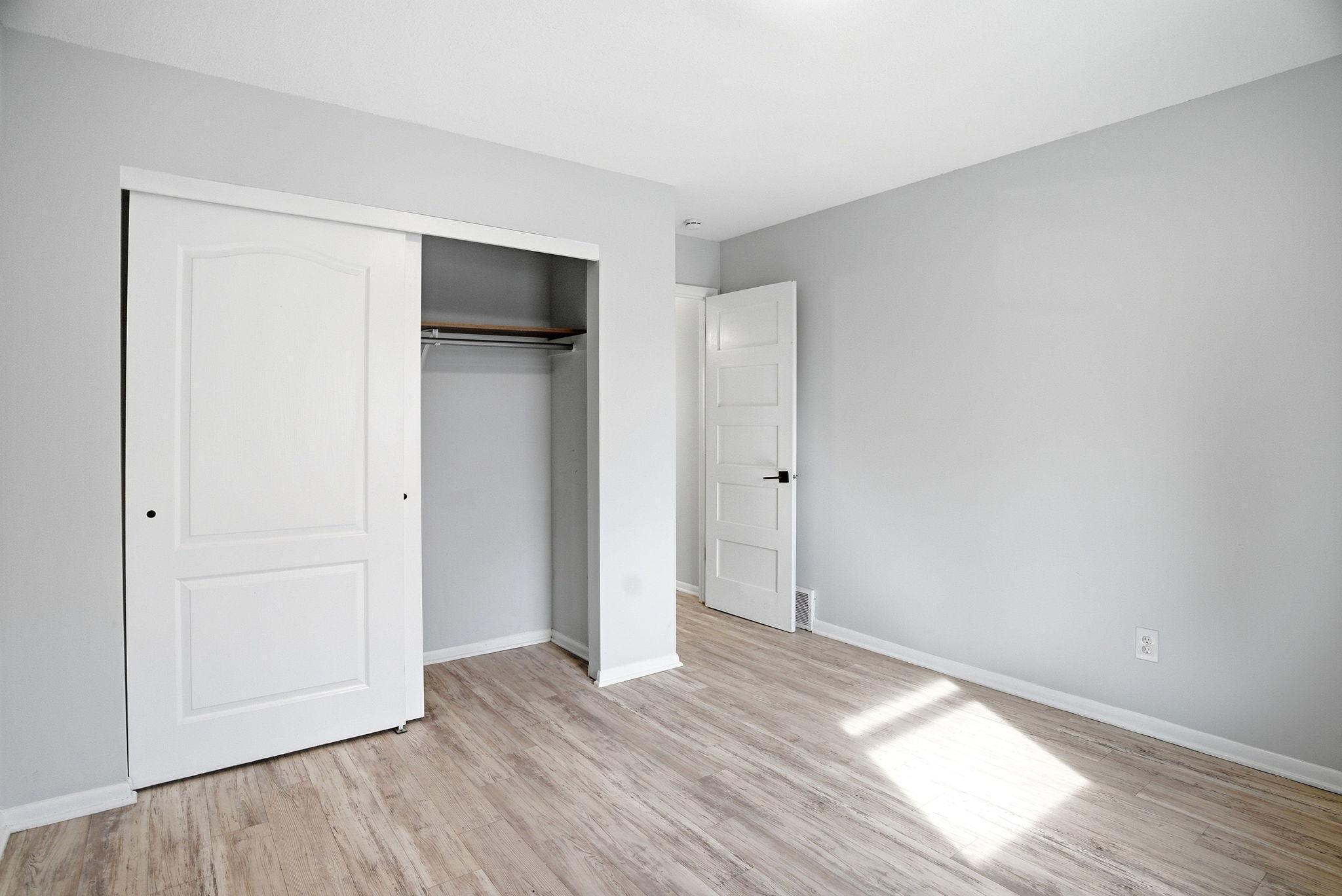 4628 Johnson Street Northeast Columbia Heights, MN 55421 - Photo 16 of 52