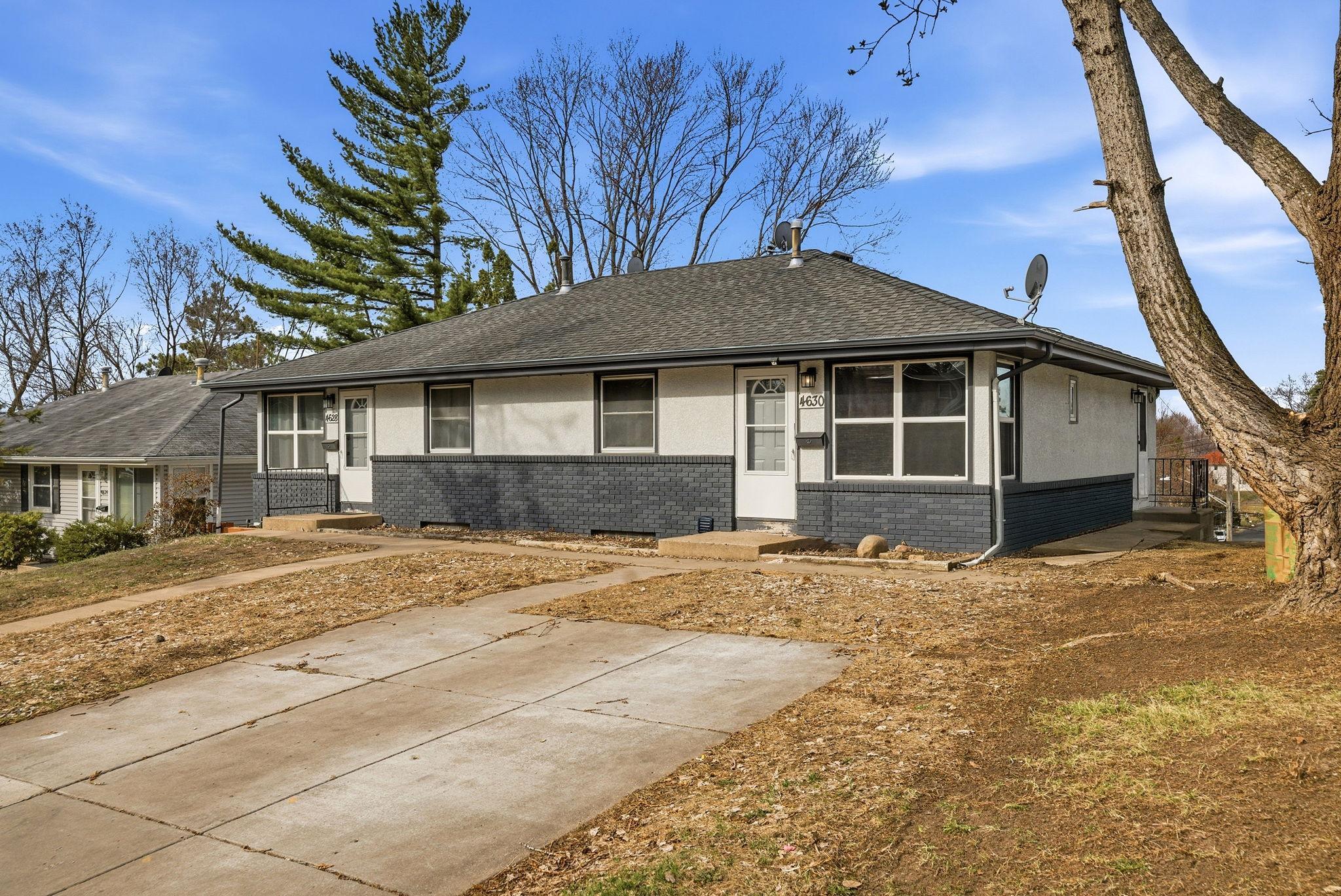 4628 Johnson Street Northeast Columbia Heights, MN 55421 - Photo 4 of 52