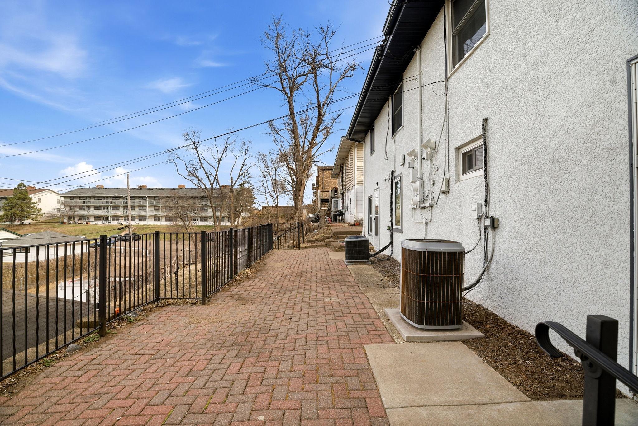 4628 Johnson Street Northeast Columbia Heights, MN 55421 - Photo 43 of 52
