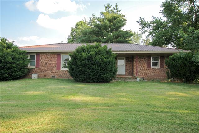 8715 Cedar Grove Road Cross Plains, TN 37049 - Photo 2 of 20
