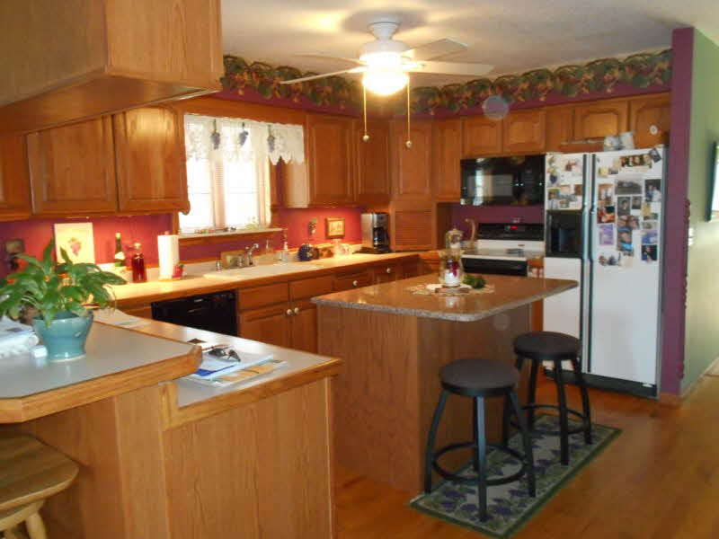1035 Brissette Beach Road Kawkawlin, MI 48631 - Photo 8 of 25 Gallery Image 8