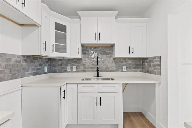 $2,000 | 2008 Oakwood Avenue, Tampa, FL 33605