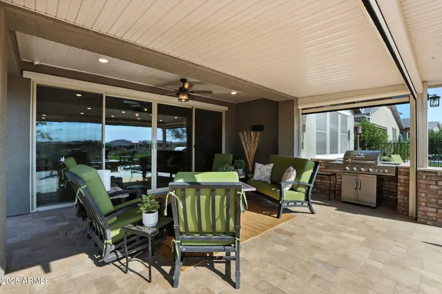 $750,000 | 4915 North 205th Glen, Buckeye, AZ 85396