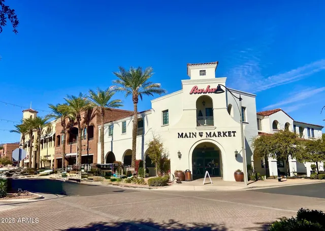 $750,000 | 4915 North 205th Glen, Buckeye, AZ 85396