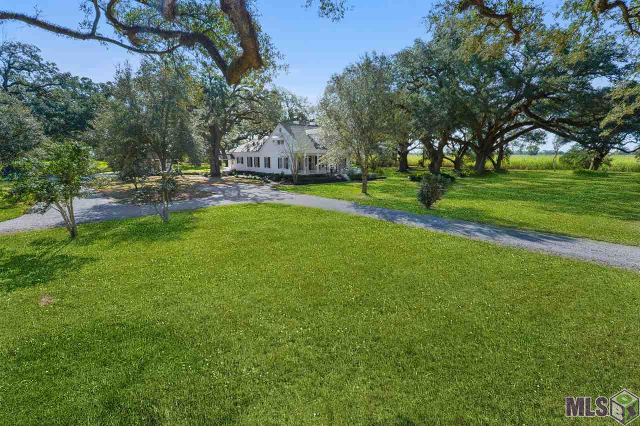 13068 Highway 416 Rougon, LA 70773 - Photo 5 of 35
