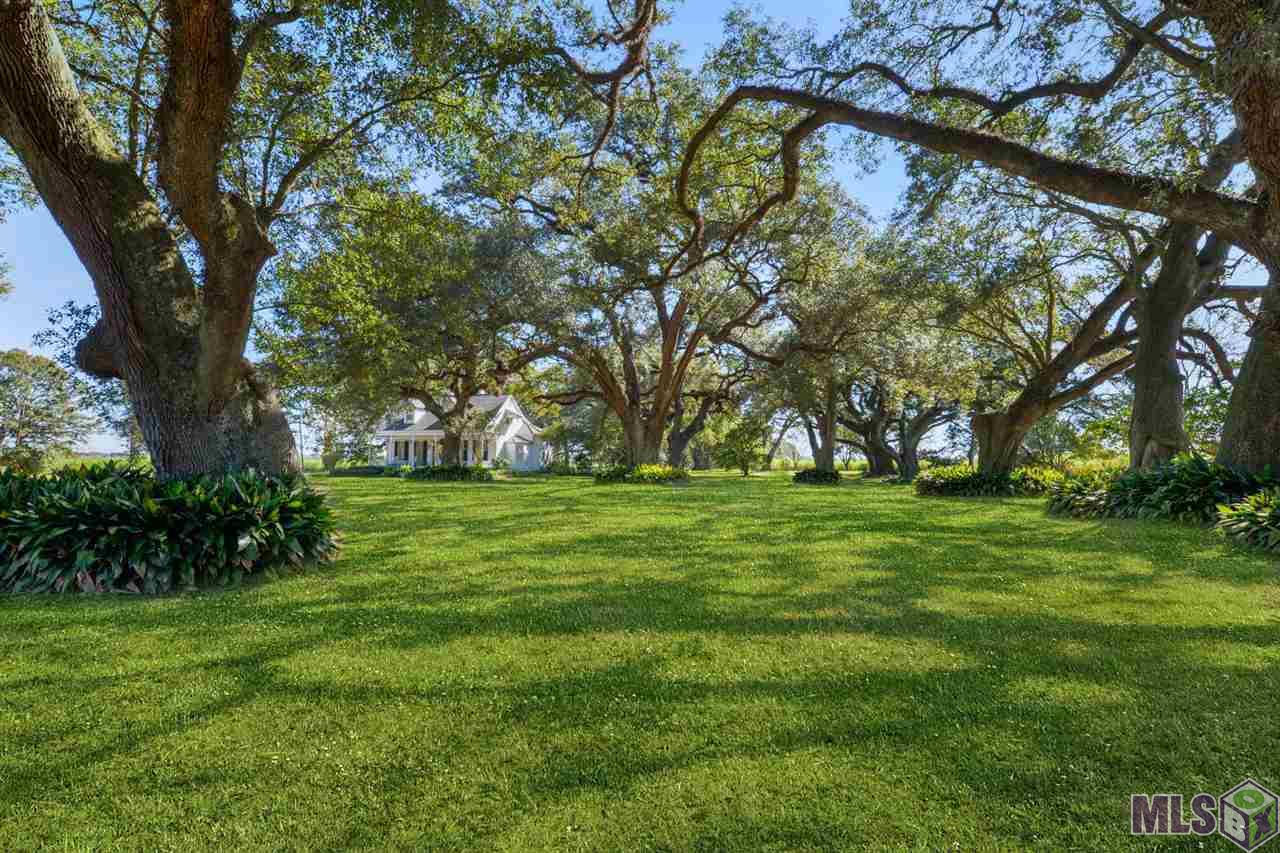 13068 Highway 416 Rougon, LA 70773 - Photo 6 of 35