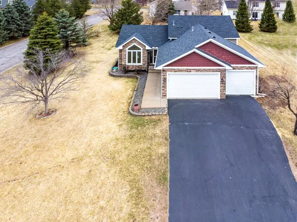 $460,000 | 6881 137th Avenue Northwest, Ramsey, MN 55303