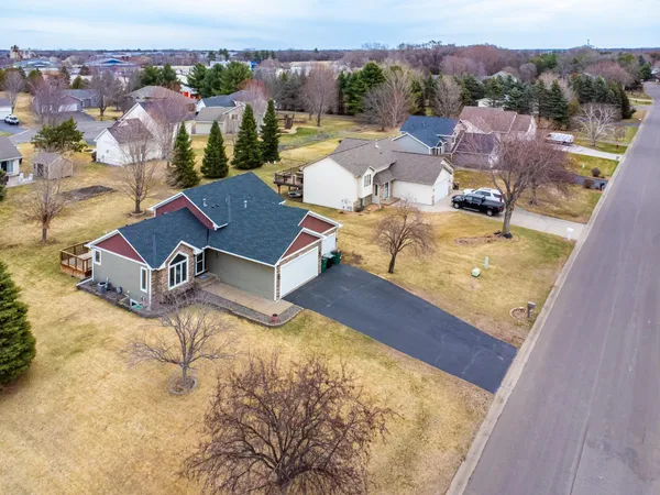 $460,000 | 6881 137th Avenue Northwest, Ramsey, MN 55303