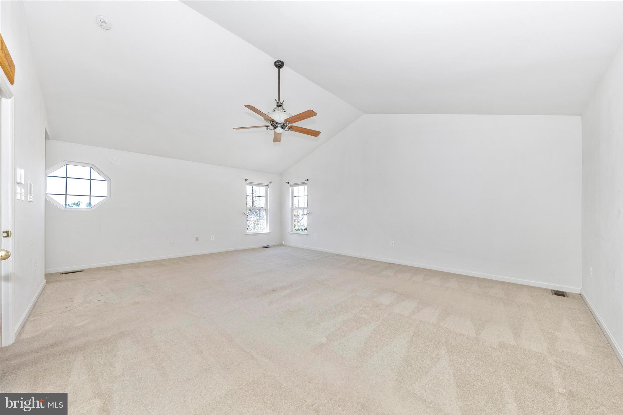 100 Sunlight Drive Frederick, MD 21702 - Photo 12 of 41 Primary Suite