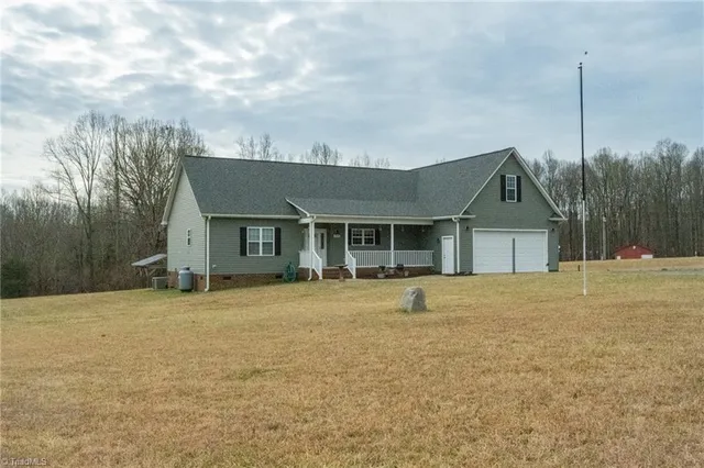 $485,000 | 6880 Big Tree Road, Liberty, NC 27298
