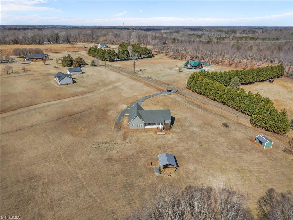 6880 Big Tree Road Liberty, NC 27298 - Photo 39 of 42 Gallery Image 39