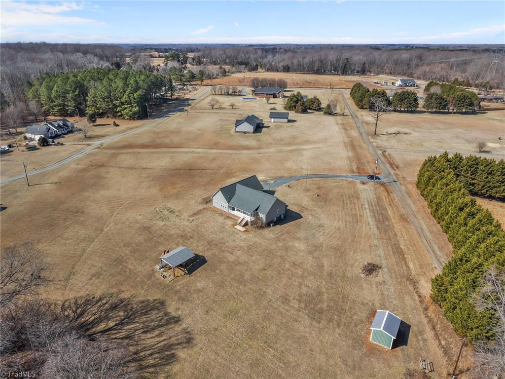 6880 Big Tree Road Liberty, NC 27298 - Photo 40 of 42 Gallery Image 40