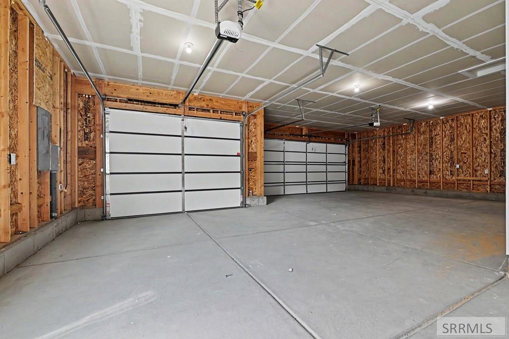 448 Willowbend Rigby, ID 83442 - Photo 17 of 17 3-Car Garage