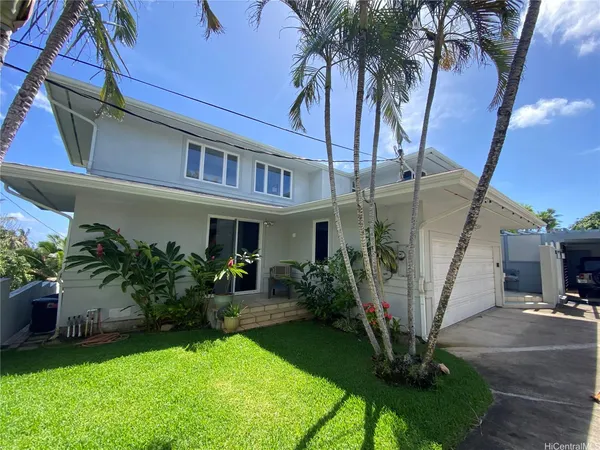 $7,200 | 864 Aalapapa Drive, Unit RIGHT, Kailua, HI 96734
