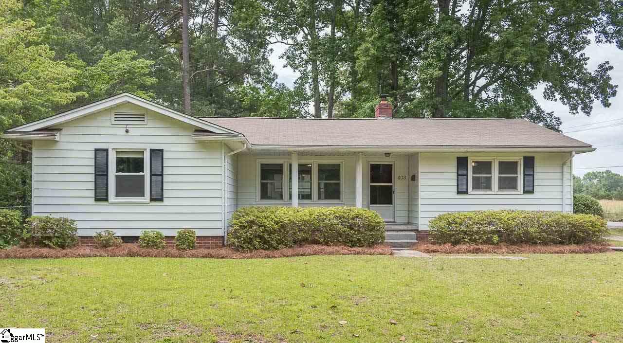 403 Pine Street Clinton, SC 29325 - Photo 1 of 15 Gallery Image 1