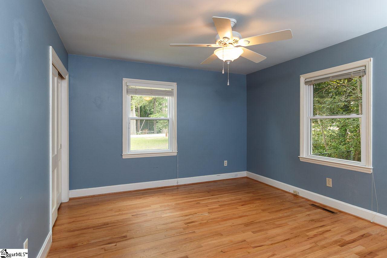 403 Pine Street Clinton, SC 29325 - Photo 7 of 15 Gallery Image 7
