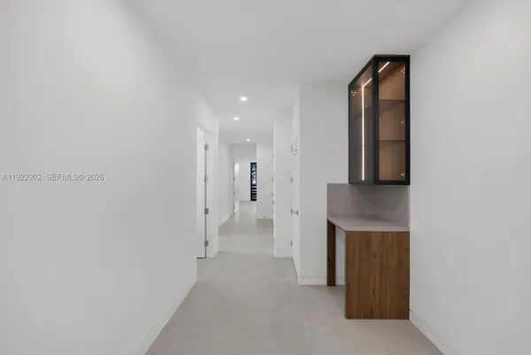 $1,500,000 | 2610 Southwest 17th Street, Miami, FL 33145