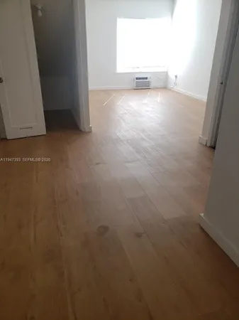 a view of empty room with window
