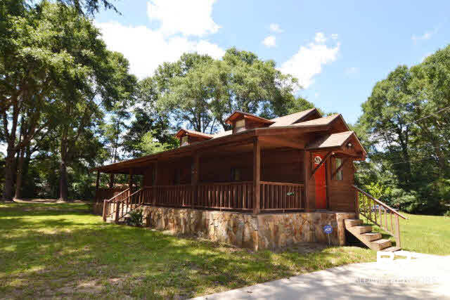3320 Brackett Drive Mobile, AL 36618 - Photo 1 of 13