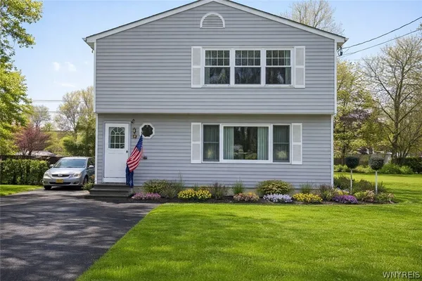 $259,900 | 54 Knowlton Avenue, Lackawanna, NY 14218