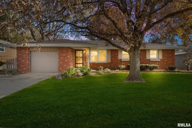 $229,900 | 354 North Nebraska Avenue, Morton, IL 61550